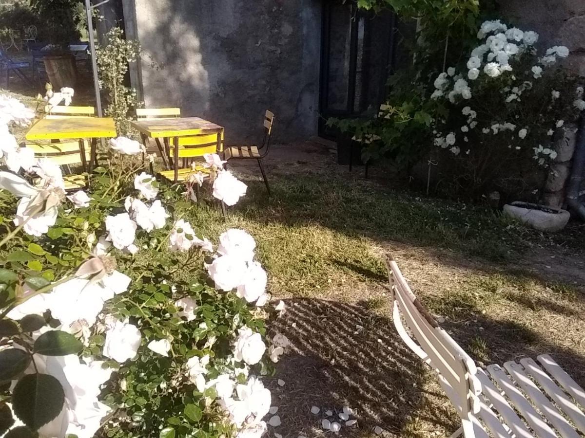 Studio Independant Dans Ferme Equestre Aups Kültér fotó